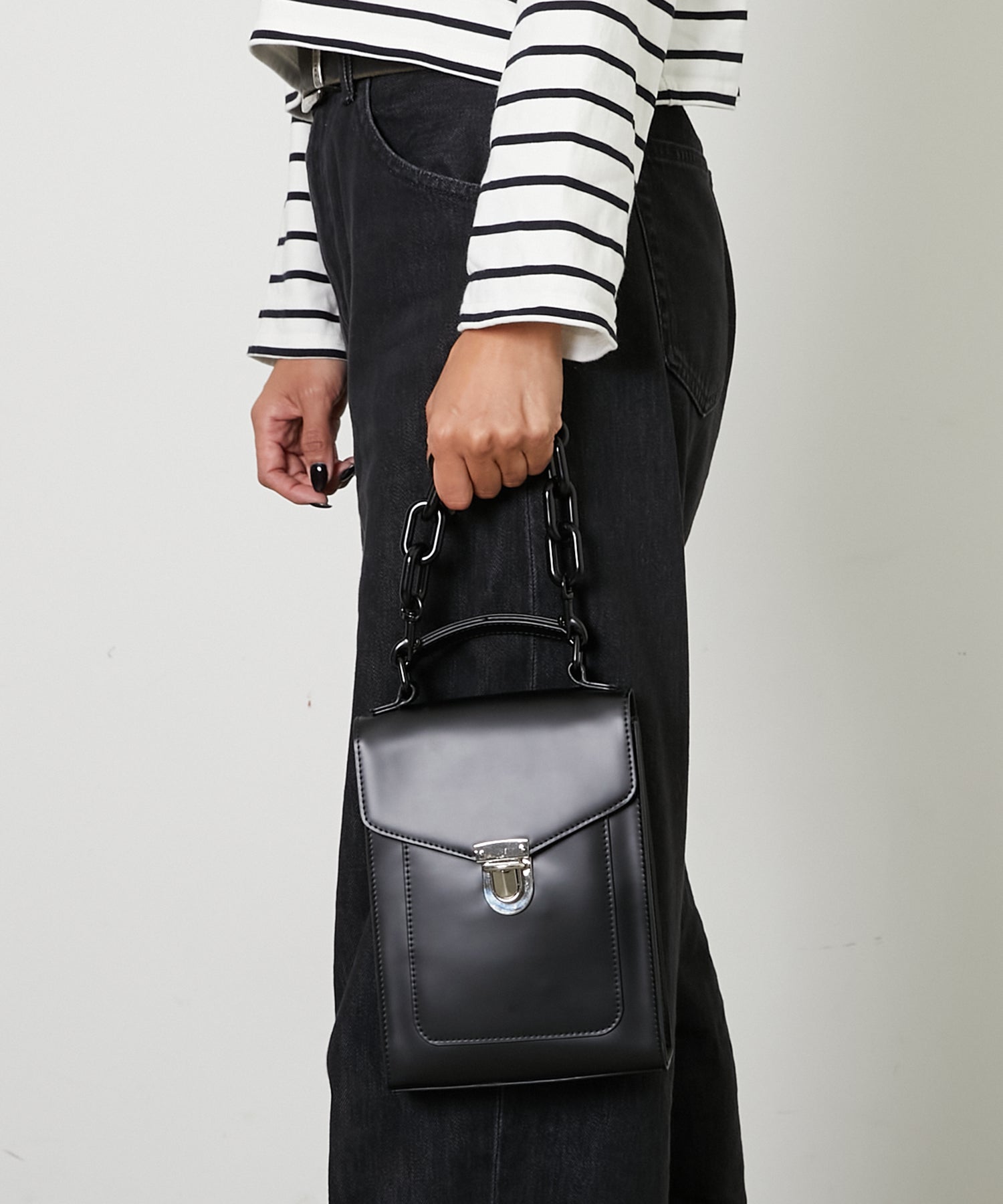 vetro(ヴェトロ) 牛革チェーンショルダー 縦型 (imu-033)